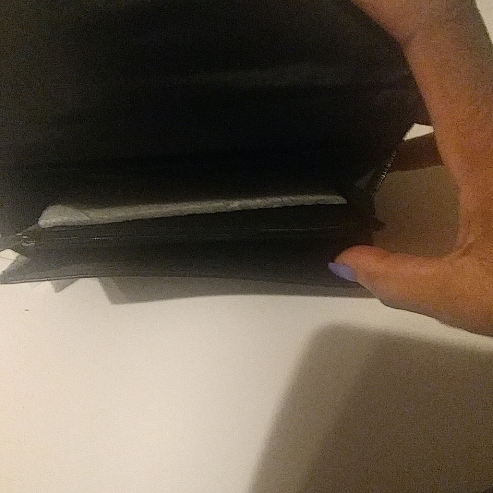 NEW Wallet - Picture 3 of 3